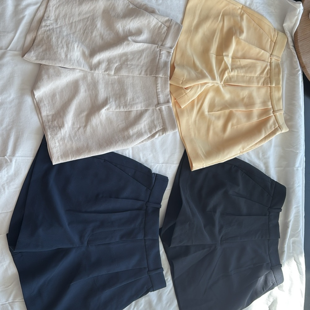 Women’s lot of 4 pair of dress shorts size 4 Abercrombie & Fitch - Picture 2 of 6